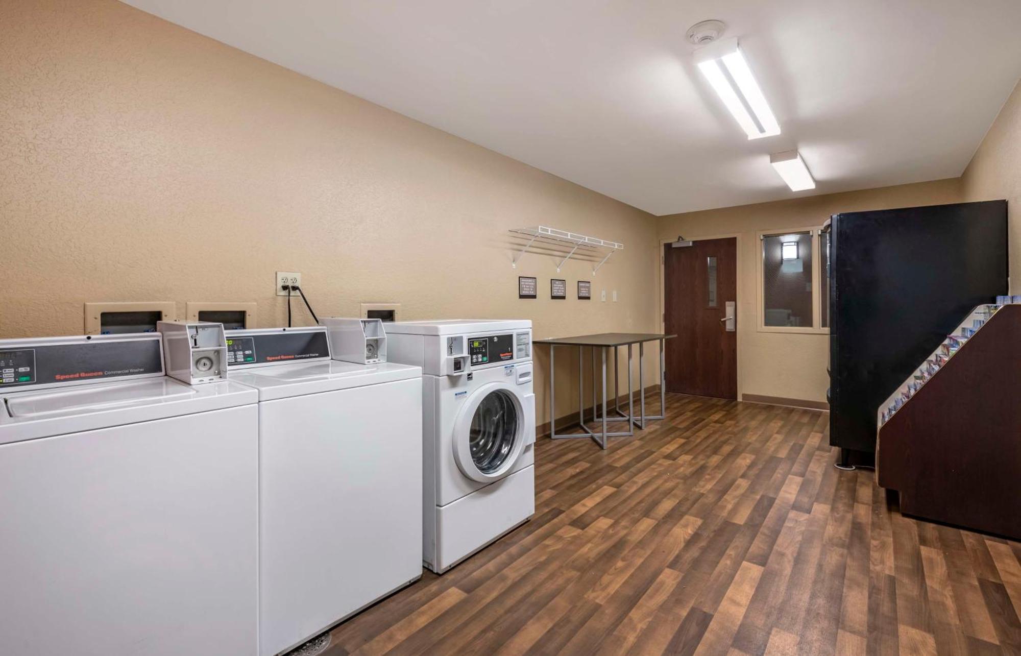 Extended Stay America Suites - Orlando - Orlando Theme Parks - Major Blvd Esterno foto